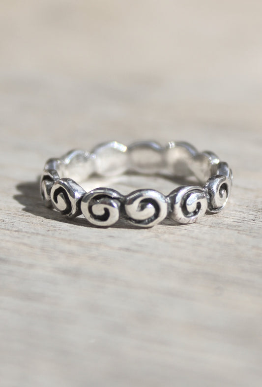 Spiral Sea Shell Island Ring