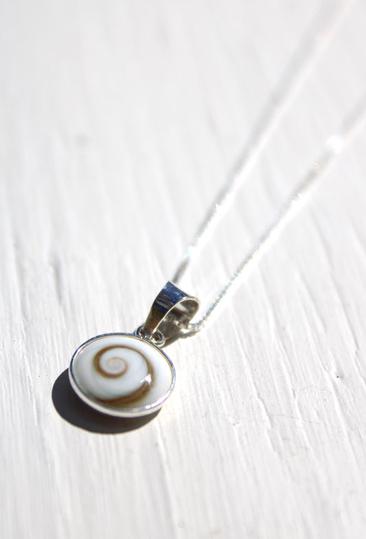 Shiva Eye Shell Necklace - Mini
