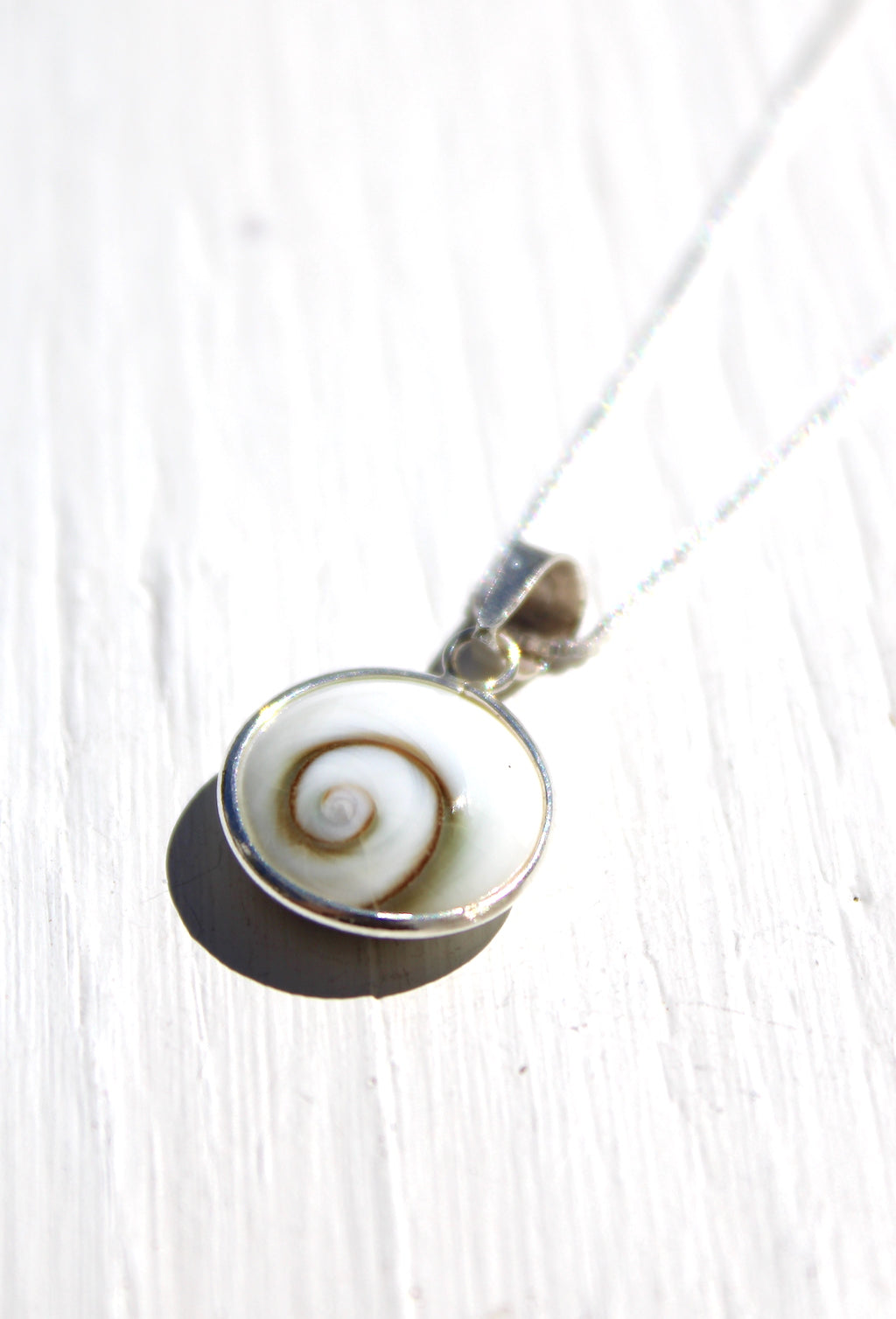 Shiva Eye Shell Necklace ~Small Round