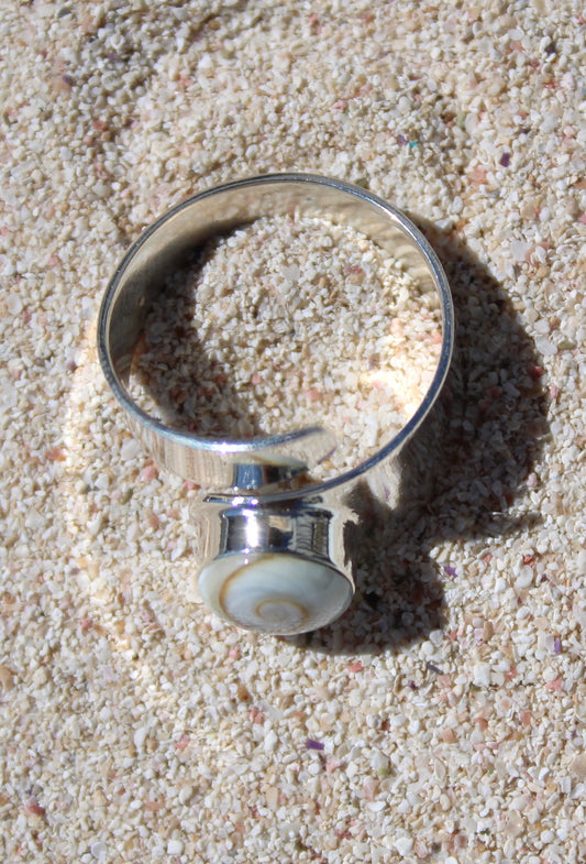 Anillo Envolvente de Concha - Shiva Eye