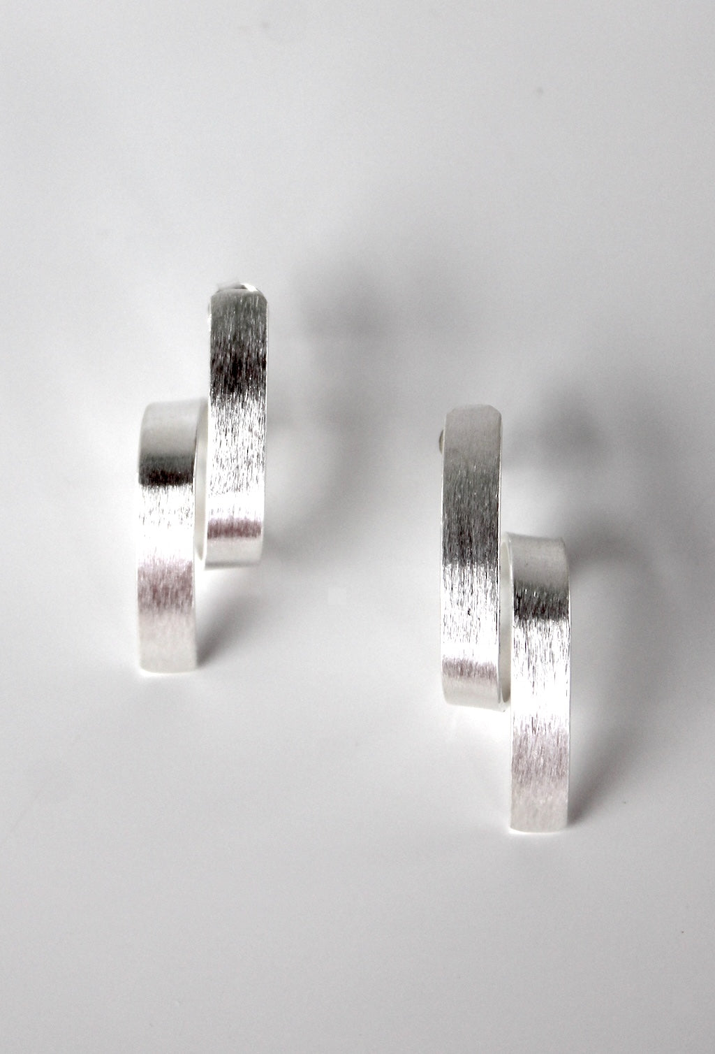 Caracola Large Spiral Stud Earrings - Silver