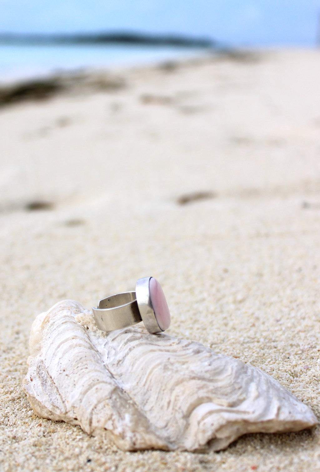 Vintage Conch Sea Shell Ring