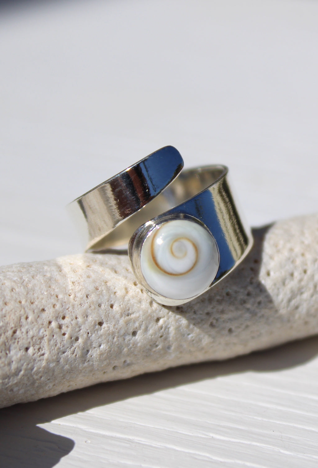 Shiva Eye Shell Wrap Ring